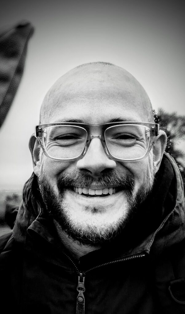 Portrait von Falk Nuschke, dekorativ.